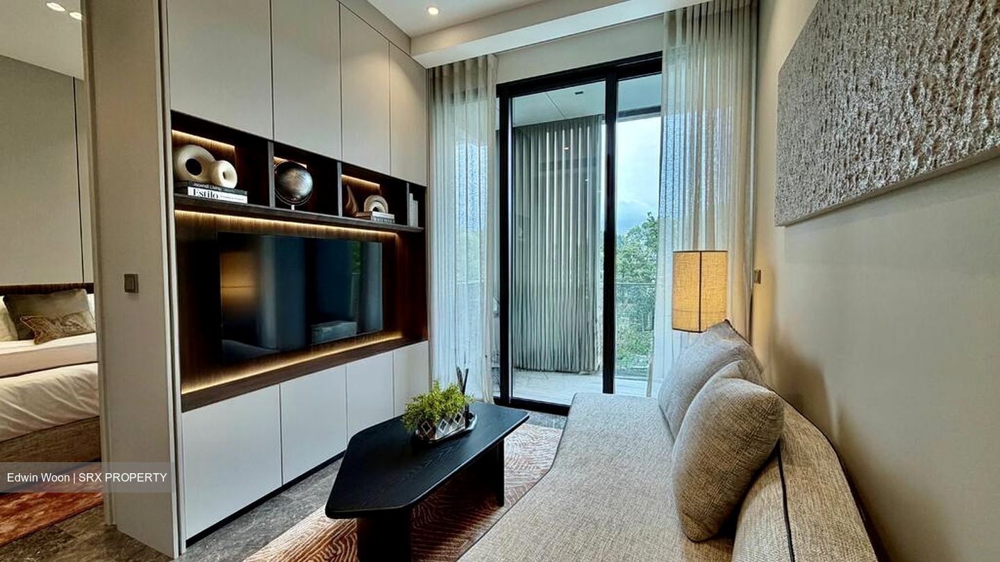 19 Nassim (D10), Apartment #525645731